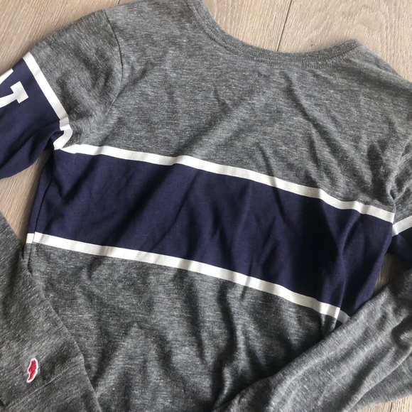 Washington Huskies Long Sleeve - Picture 4 of 7